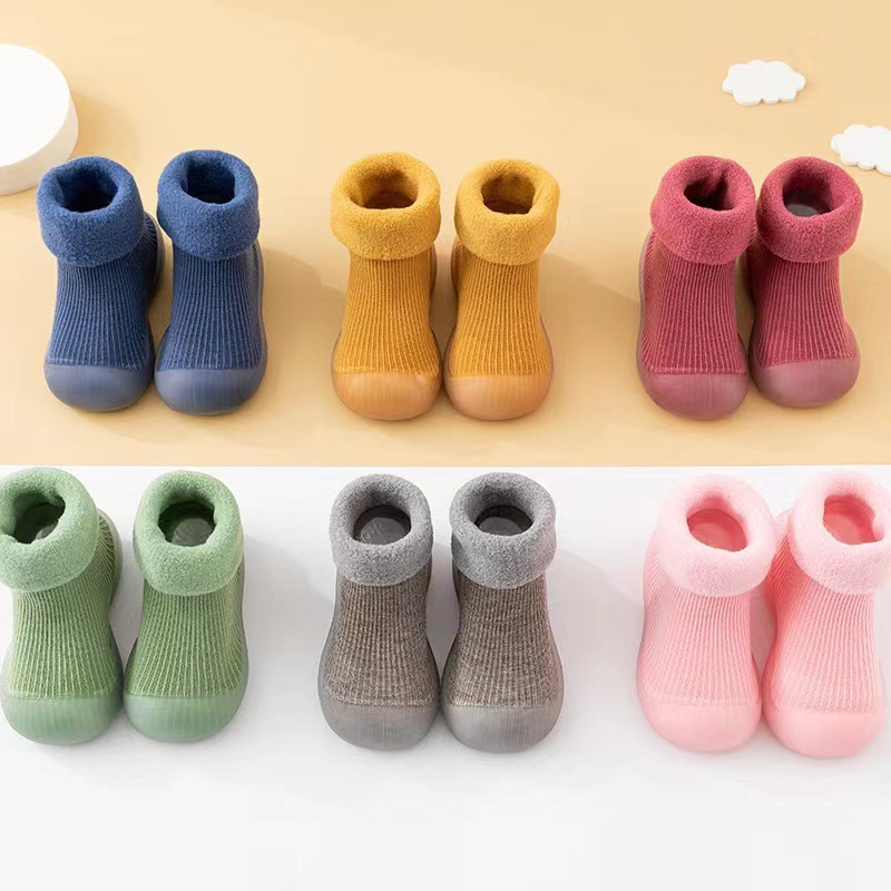 Baby Toddler Shoes Autumn and Winter Fleece-Lined Thickeneded Soft Sole Non-Slip Male and Female Baby Shoes Pure Cotton Floor Socks to Heattech