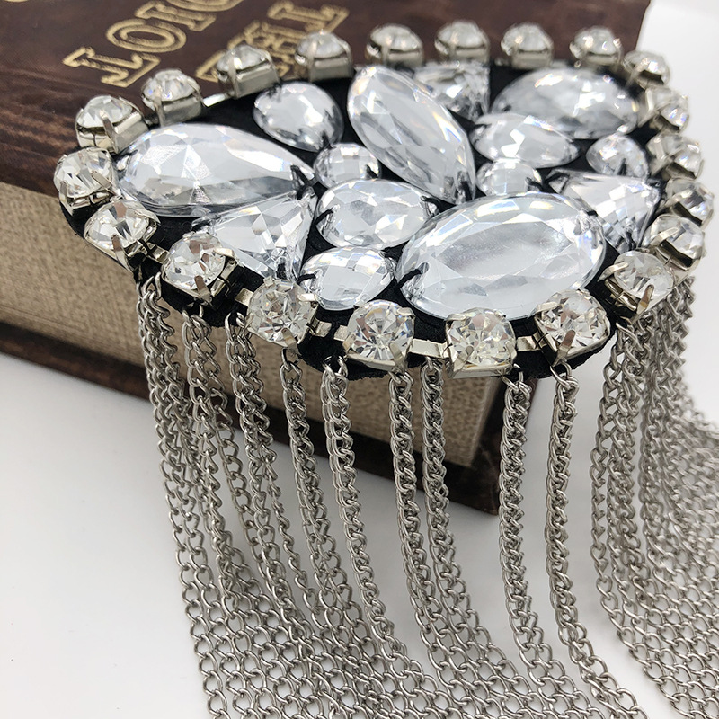 New products triangle pendant chain epaulets can be customized various styles of processing clothing epaulets manufacturers