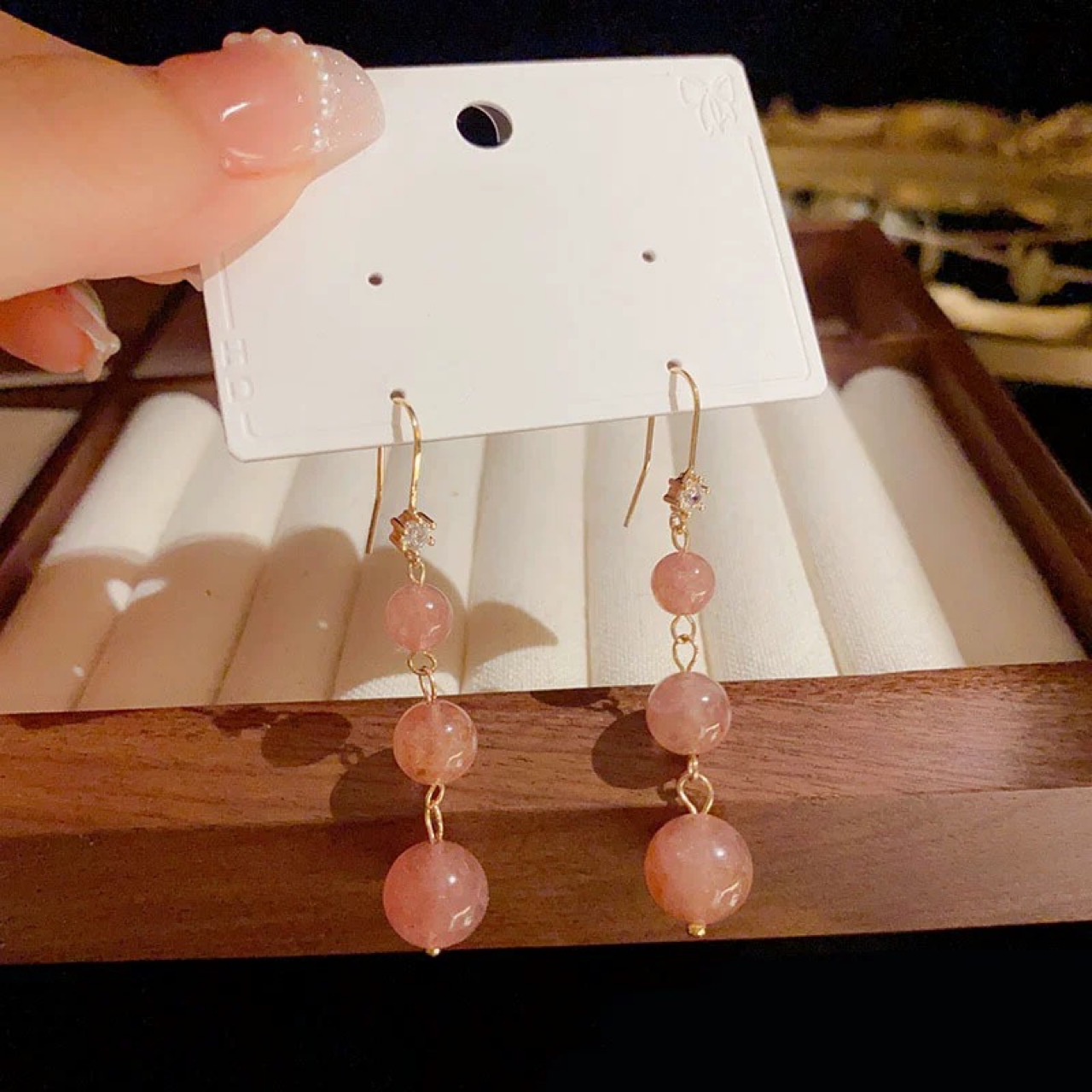 Natural Strawberry Crystal Elegant Tassel Earrings Women's Fashion New Niche Design Sense Face Small Earrings