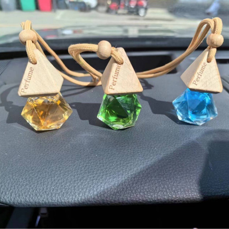 Car Perfume Pendant, High-End Car Fragrance Essential Oil, Long-Lasting Light Fragrance, Car Pendant, Cologne for Men and Women Only