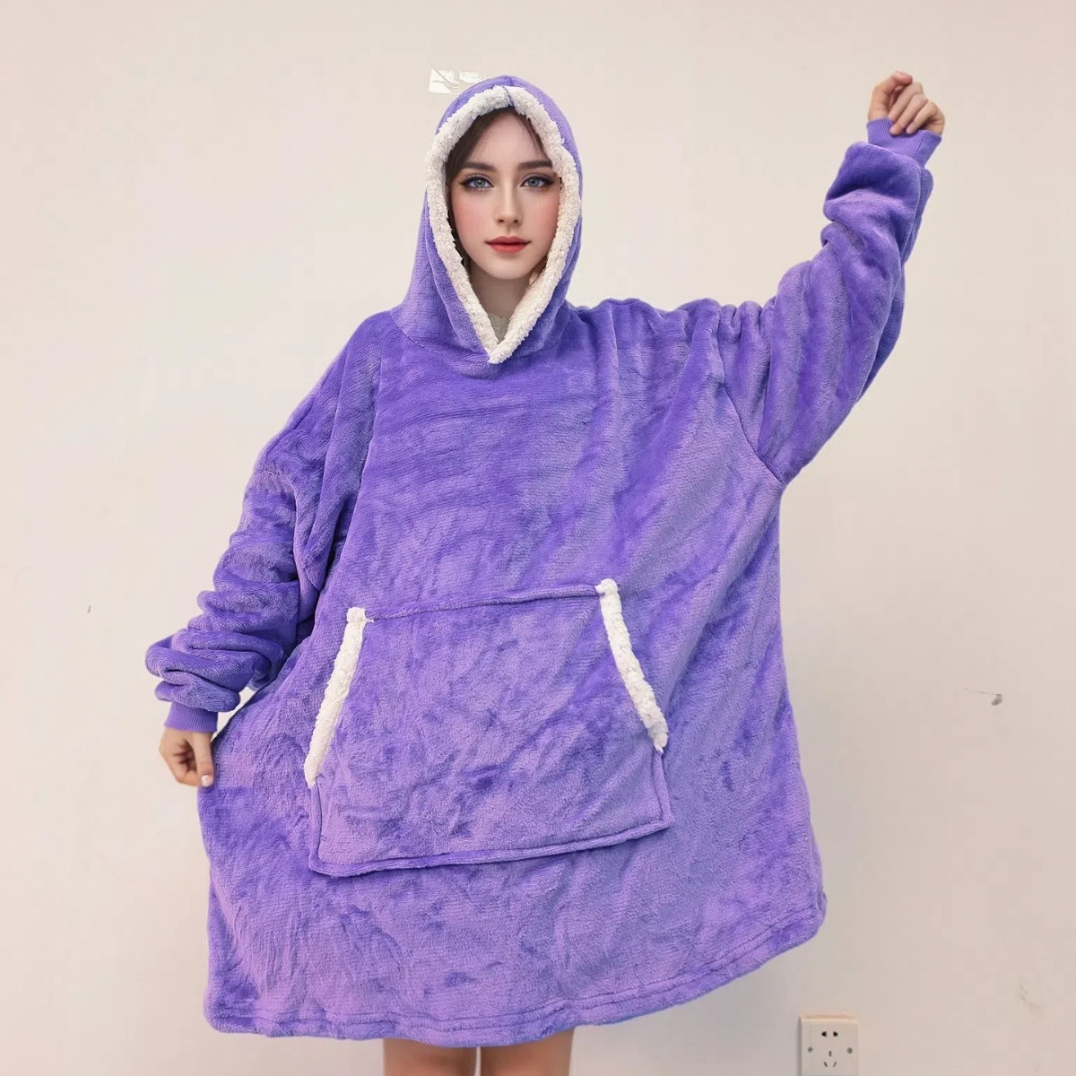 TEMU Amazon Cross-border Lazy Pullover Pajamas Warm Clothes Lamb Velvet hoodie blanket TV Blanket