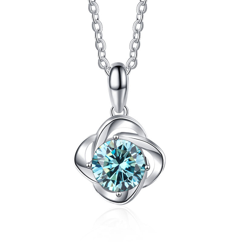 Cross-border exclusive for four-leaf clover Mosan Diamond Necklace 1 karat color moissanite necklace clavicle chain simple Korean version