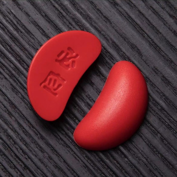 Explosions mini chalice cup chalice yin yang minnan letter cup chaoshan win cup throw cup ask bye bye to play