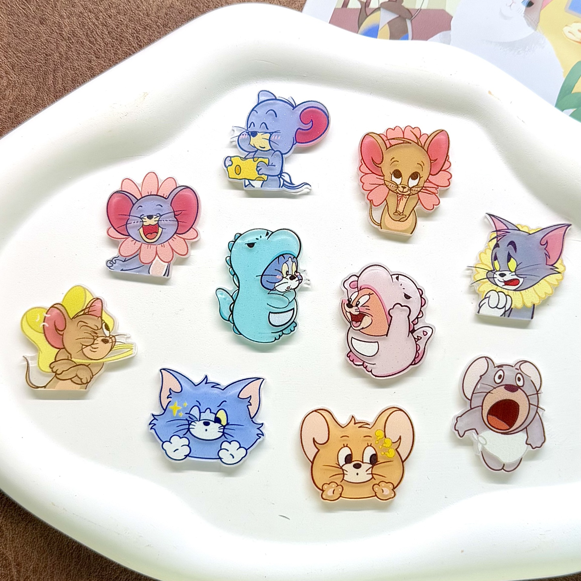 Акриловые милые мультяшные кот и мышь, DIY заколка, брошка, украшения для мобильного телефона