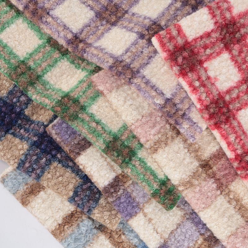 Manufacturer's In-Stock Polyester Lamb's Wool Printed Plaid Woolen Plaid Autumn and Winter Shawl Clothing Fabric Wholesale