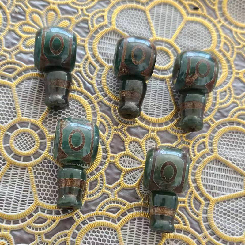 Поставки натурального агата для DIY 14мм глянцевые антикварные зеленые старые трехглазые трехсторонние бусины Будды