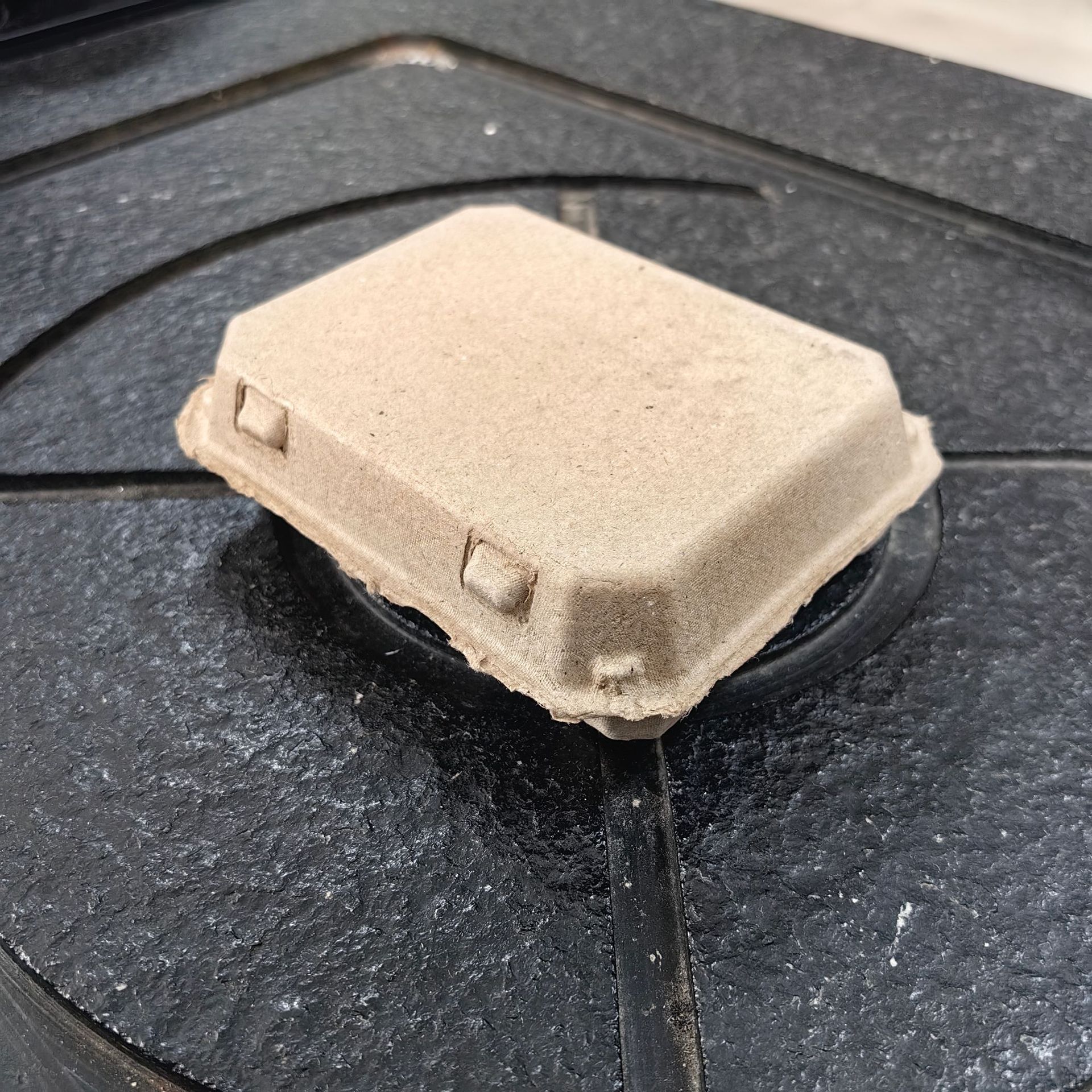 Manufacturer Supplies Pulp Quail Egg Box 12 Quail Egg Box Shock-Absorbing Degradable Quail Egg Box