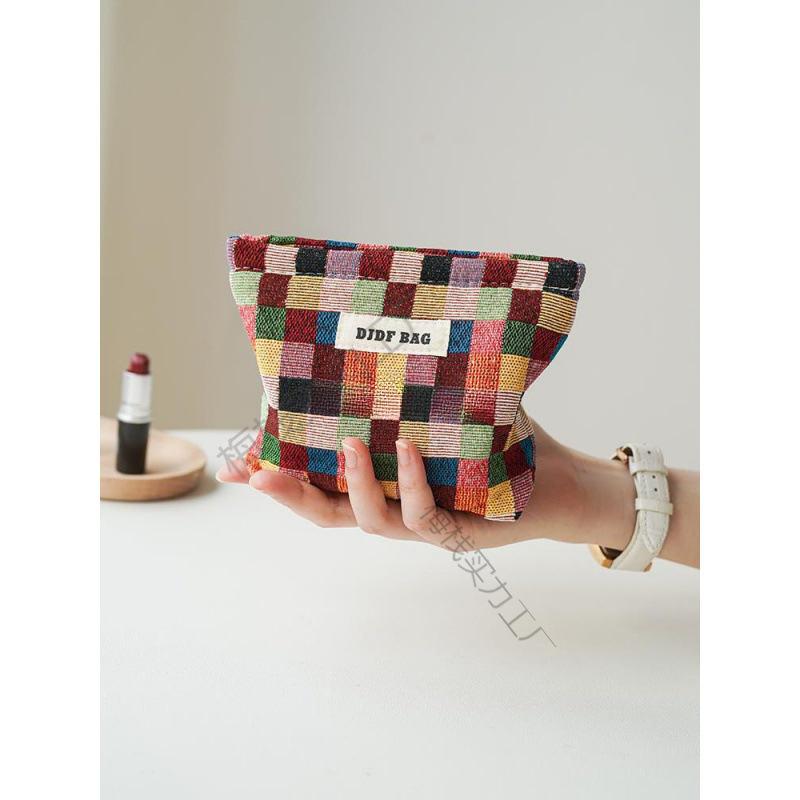 Новая Косметичка для Путешествий 2024 для Женщин, Чехол для Прокладок, Внутренний Чехол для Помады, Портативная Туалетная Сумка, В клетку