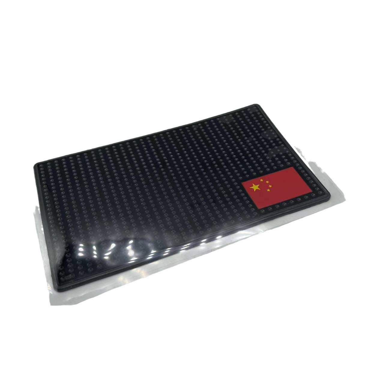 Thickened PU car anti-slip mat mobile phone car perfume decoration anti-slip mat large high temperature resistant car anti-slip supplies