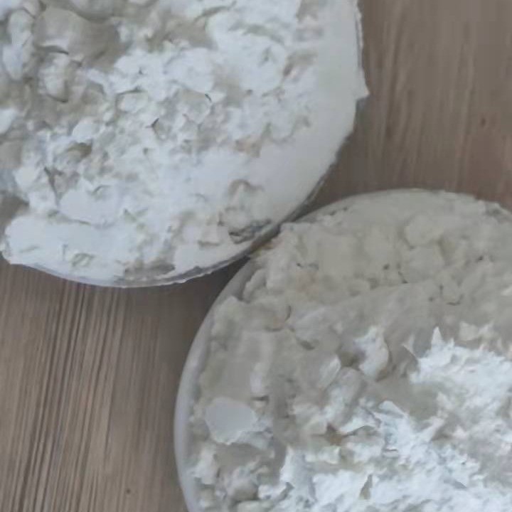 Suda brand starch glue enhances the stiffness and moisture resistance of paper products with excellent and inexpensive properties.