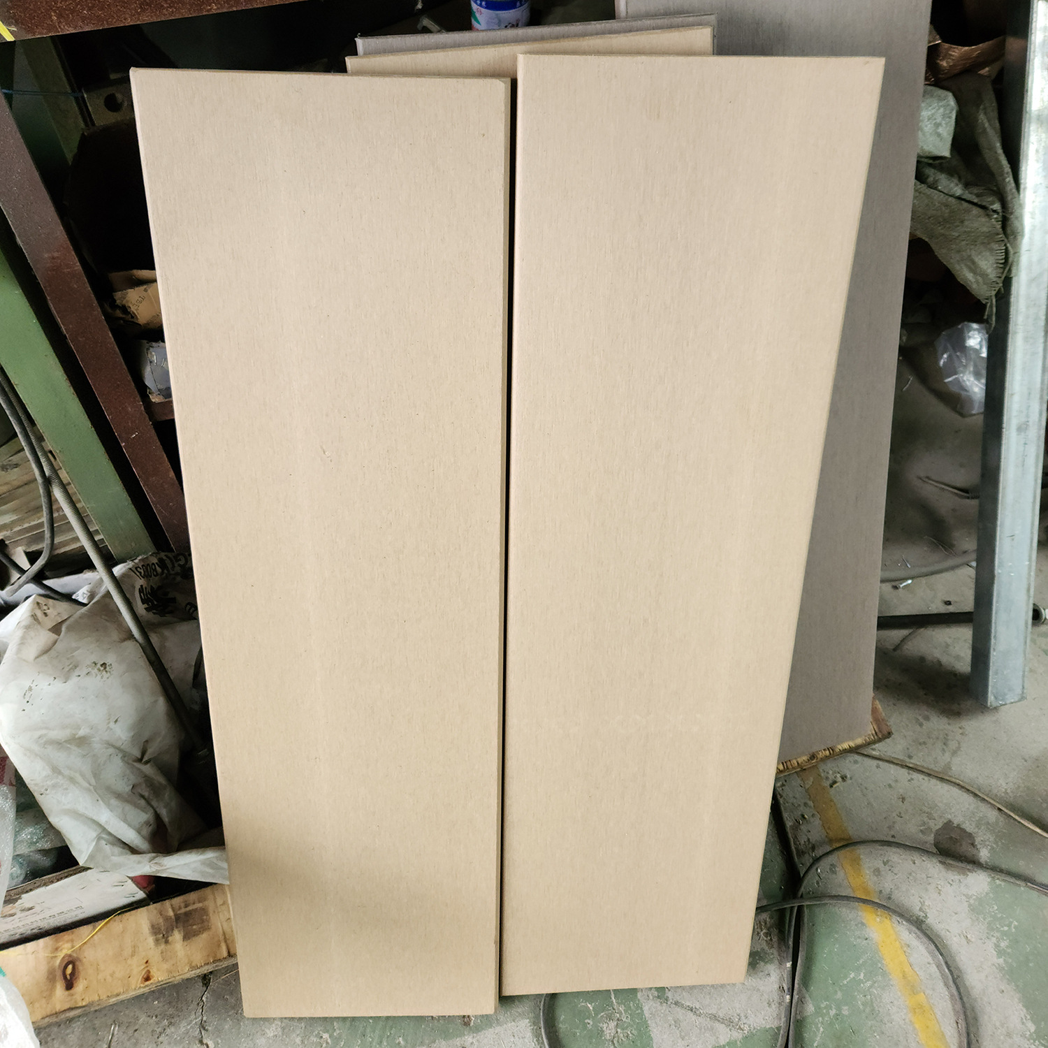 Wood-Plastic Processing Equipment Pe Wall Panel Grinding Machine Wire Drawing Machine Deburring Machine Polishing Machine Brushing Machine Fully Automatic