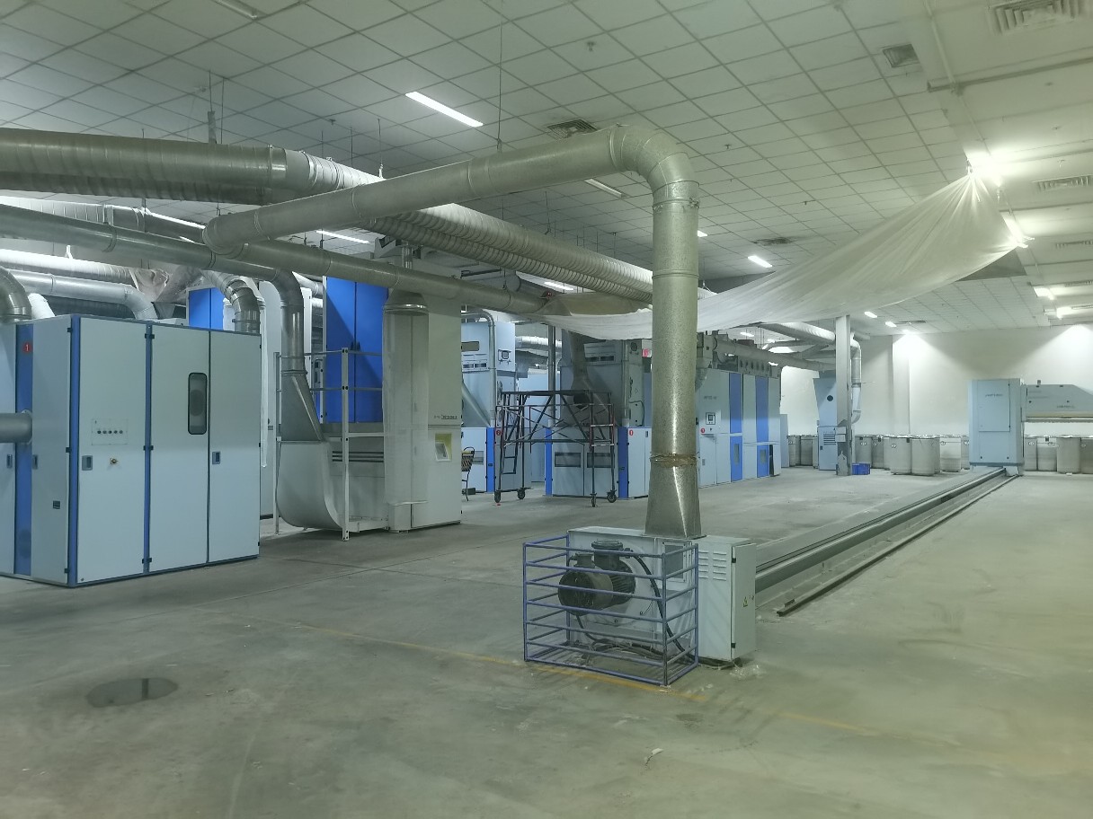 Manufacturers Sell Qingdao Hongda JWF1211 Sweeping Carding Union with a Drag of 161 Sets of 2016 Production of One Machine and Two Lines