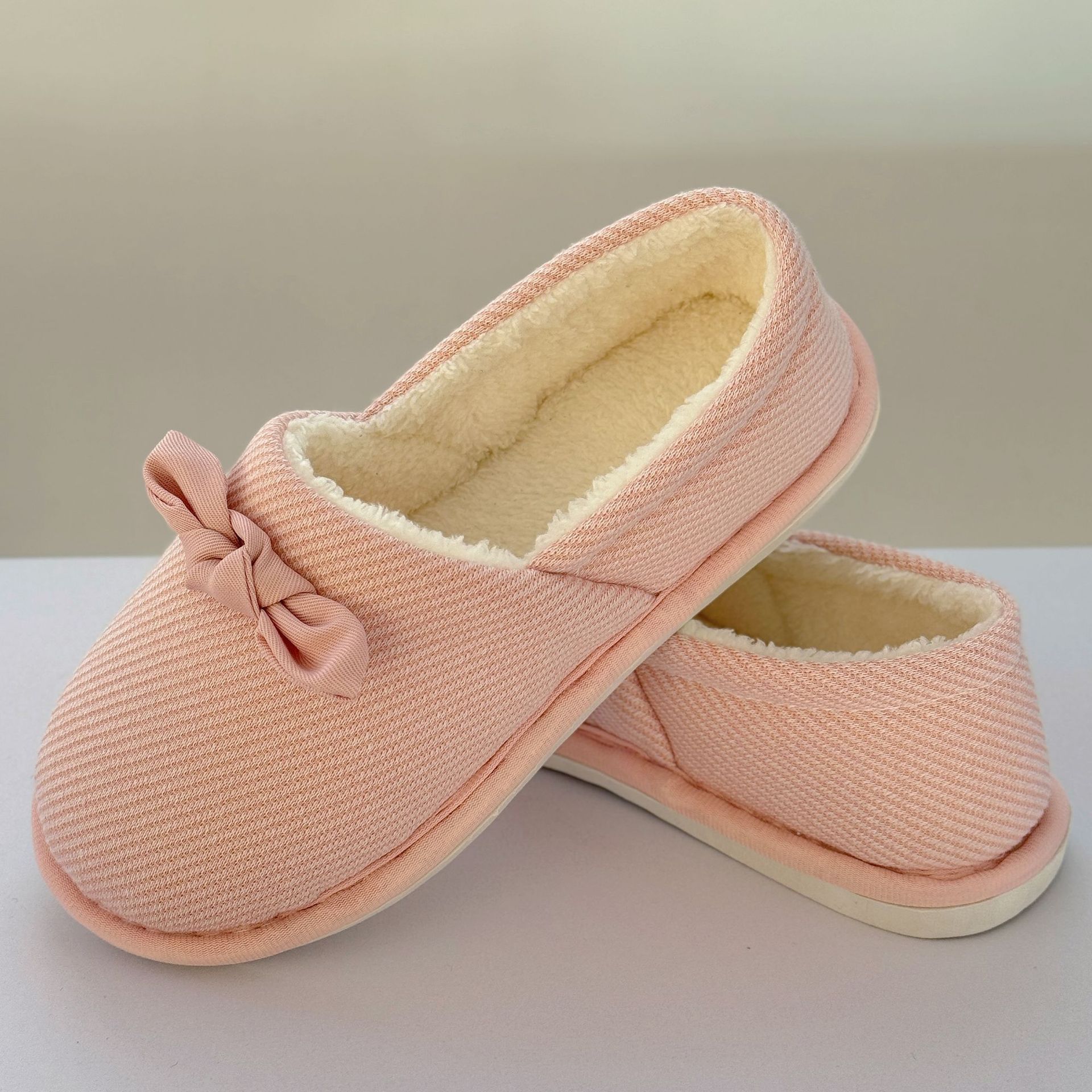 Autumn and winter breathable non-slip spring and autumn big bow fashion cute pregnant women mute soft bottom moon shoes