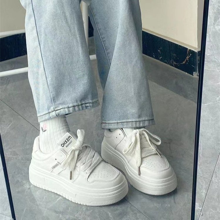 Foreign trade wholesale thick-soled white shoes for women 2023 autumn new fashion ins student casual shoes Sports Board Shoes