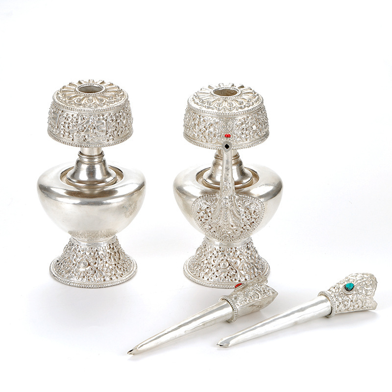 Copper-plated Silver Water Pot Xizang Engraving Pot Carved Flower Household Nepal Craft Tantric Supplies Ornaments