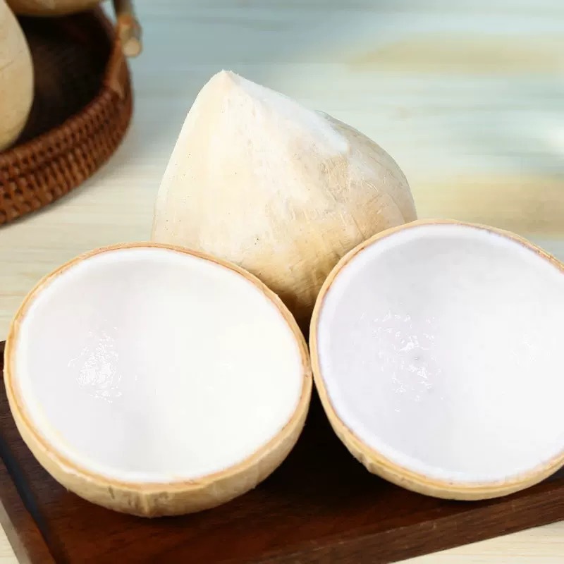 [Sf Express] Thai Milk Coconut Fresh 6-Pack Young Coconut Seasonal for Chicken Soup Old Coconut Flesh 300-400g