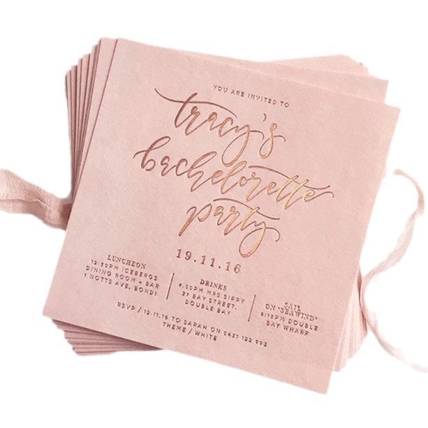 Wear Nail Display Card Customization 600g Card Pink Card Hot Stamping Gold Edge Business Card Popular Postcard Design and Printing