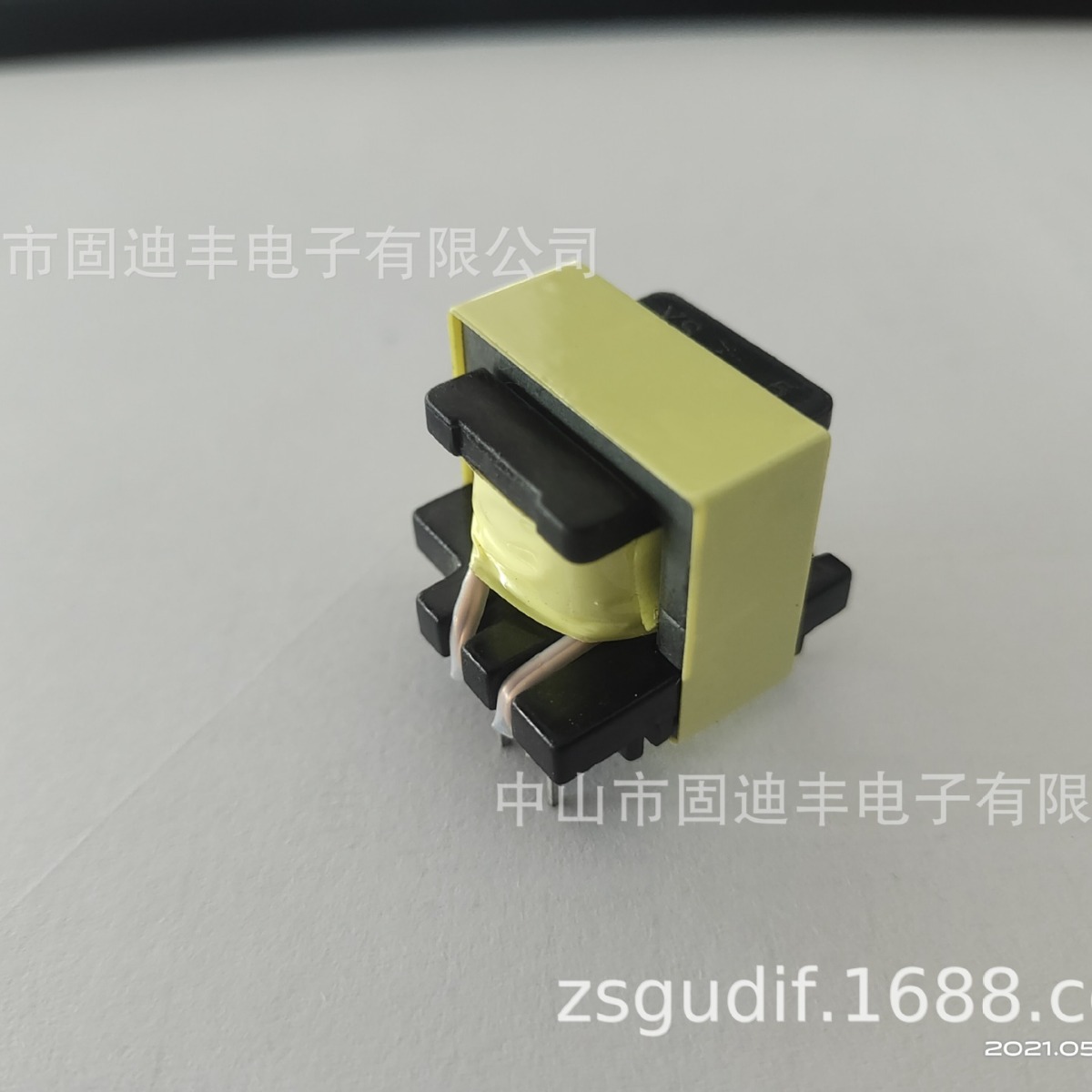 Factory Direct sales EE2208 EE22-8.8 EE22-8 safety regulations 30WCQC certified transformer 12V2A24V1A