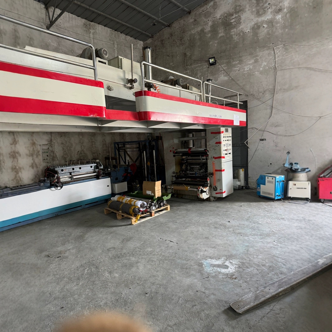 Продается б/у 800 тип Doshima сухой ламинирующий аппарат