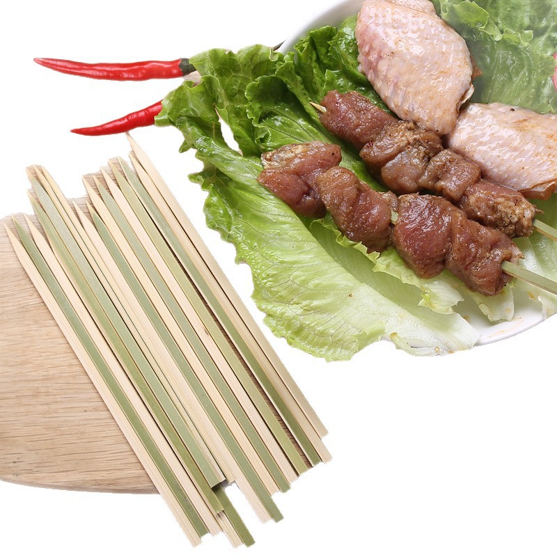Barbecue flat string bamboo stick green peel flat bamboo stick jujiu House charcoal fire Japanese style roast bird bamboo stick barbecue needle meat skewers manufacturer