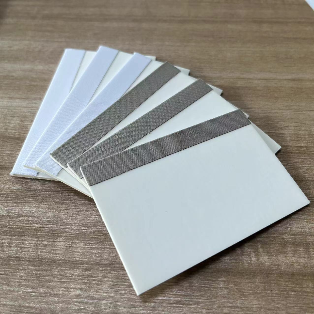 Manufacturer Wholesale Scratch Card Tpu Film Scratch Card Hydrogel Film Bubble Removal Film Application Tool Scraper Phone Film Paper Scratch Card