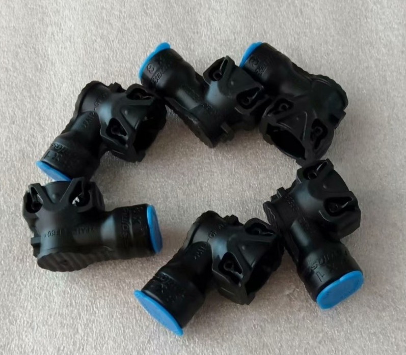 Разъем Dongfeng Tianlong Flagship Split Quick, совместимый с оригинальным универсальным безрезьбовым разъемом Conssberg