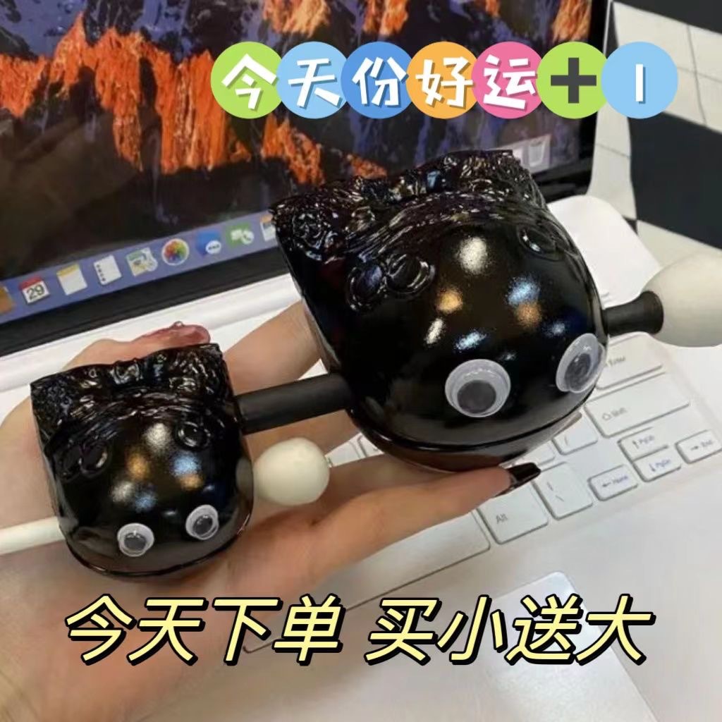 Little Red Riding Book with Cute Wooden Fish Beating Ultra-small Mini Portable Buddha Meditation Decompression Artifact Student Edition