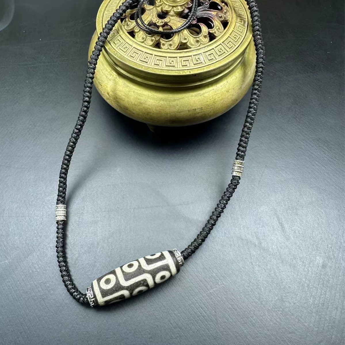 Wholesale Natural Agate Xizang-Style Antique White Old Cracked Nine-Eyed Dzi Bead Pendant Bodhi Loose Beads Accessories