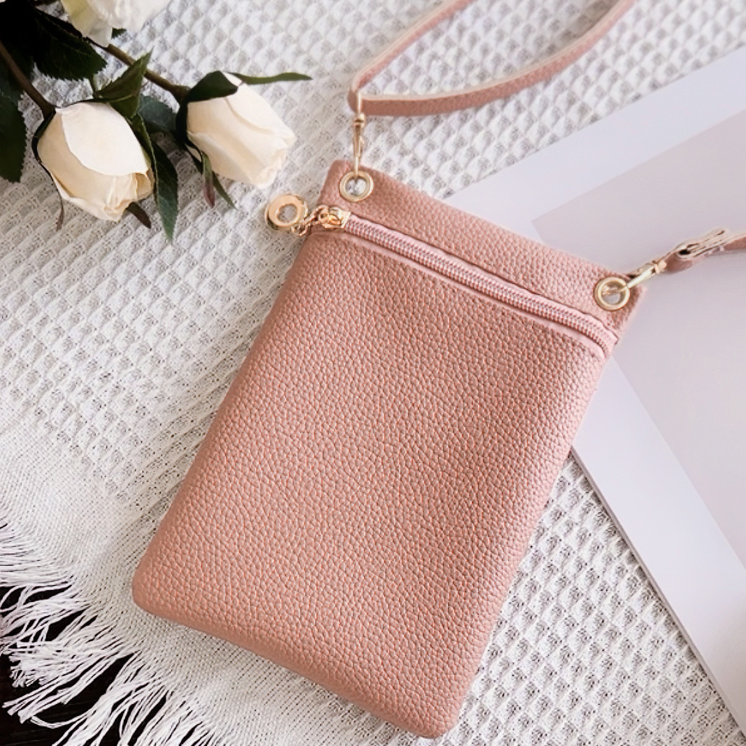 New style fresh sweet lychee pattern women's shoulder bag daily versatile fashion ins style messenger bag wholesale mobile phone bag