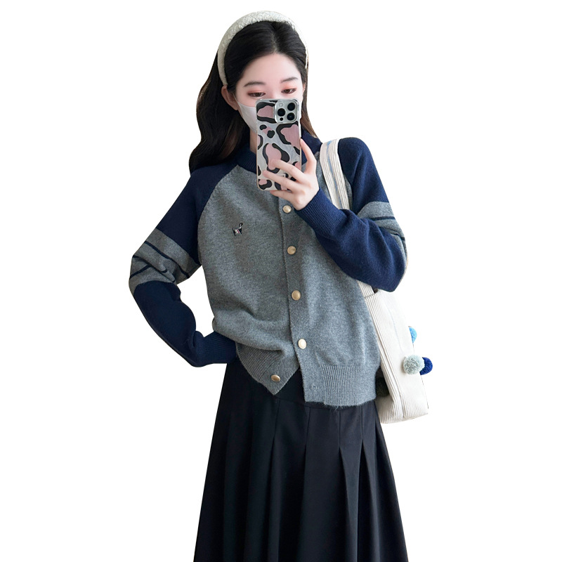 Maternity Knitted Preppy Style Top, Short Outwear, Pleated Woolen Skirt Suit