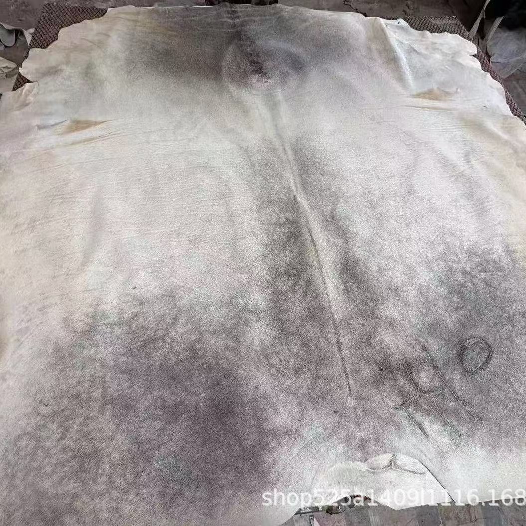 Factory direct sale of cattle and horse hair natural pattern first layer leather horse leather cowhide short hair carpet shoes tray leather