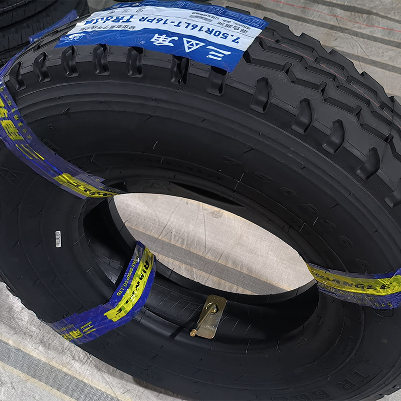Supply Triangle Tr668 Pattern 750R16-16 Light Truck Radial Tires