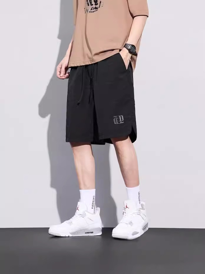 Men's Summer Thin Ice Silk Quick-drying Sports Shorts for Boys Casual Five-point Pants Outer Wear Breathable Crock Pants