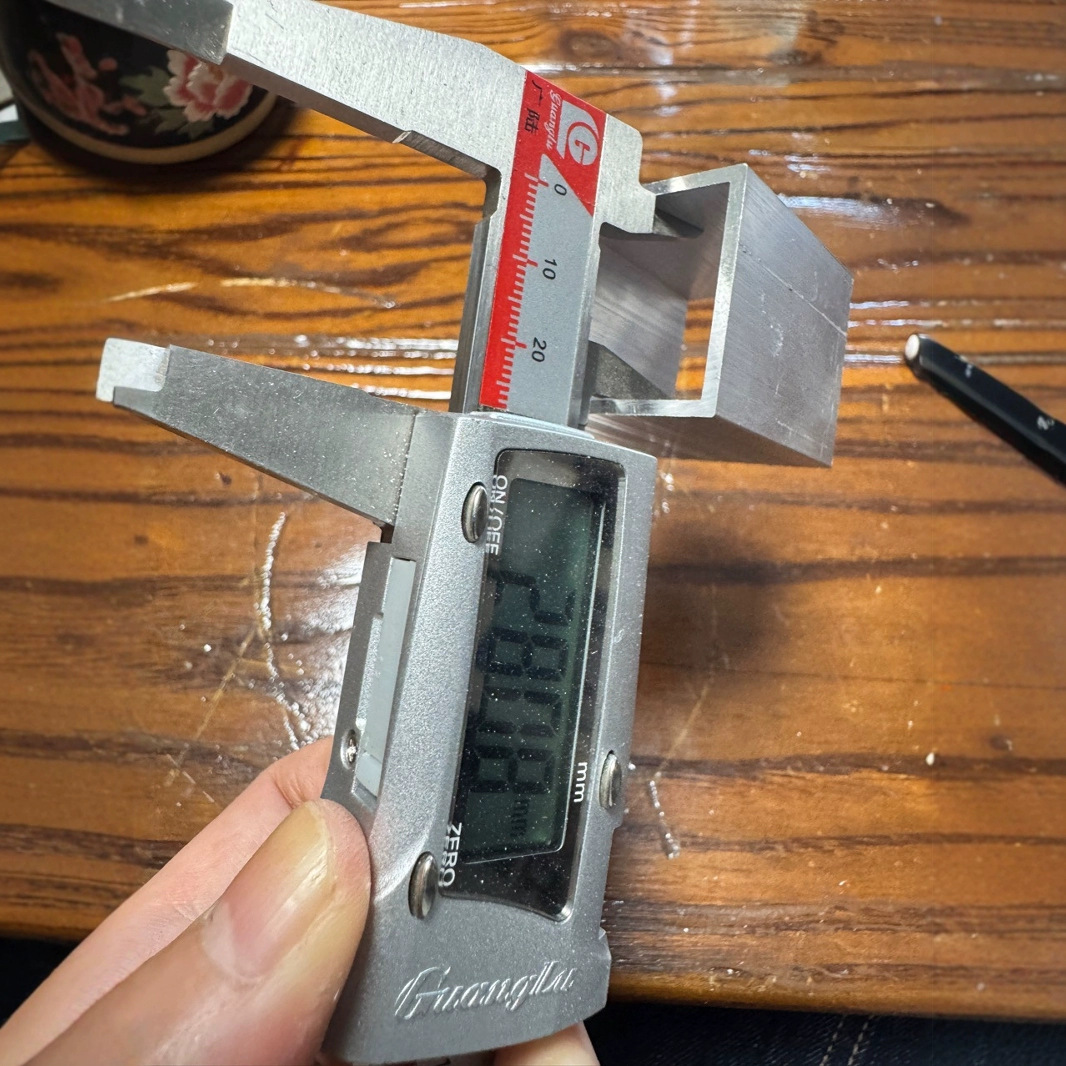 Aluminum Processing Aluminum Angle Parts Die-Casting Aluminum Alloy Fixed Thickened Aluminum Angle Code