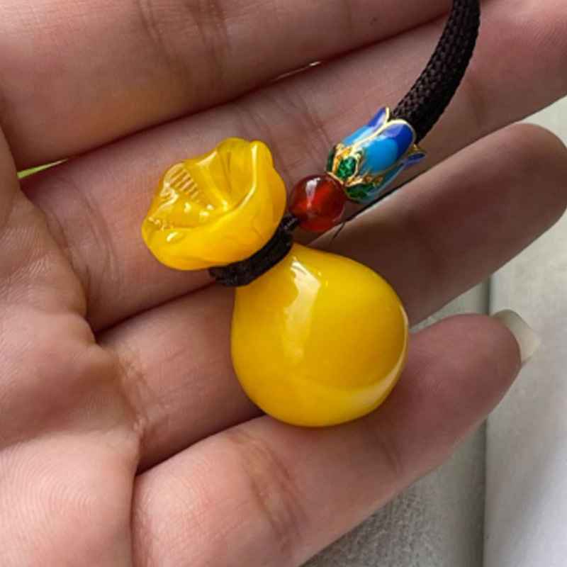 Zibo Boshan glass chicken oil yellow gourd necklace handmade Bai Cai cabbage pendant Fu Lu gift live broadcast delivery