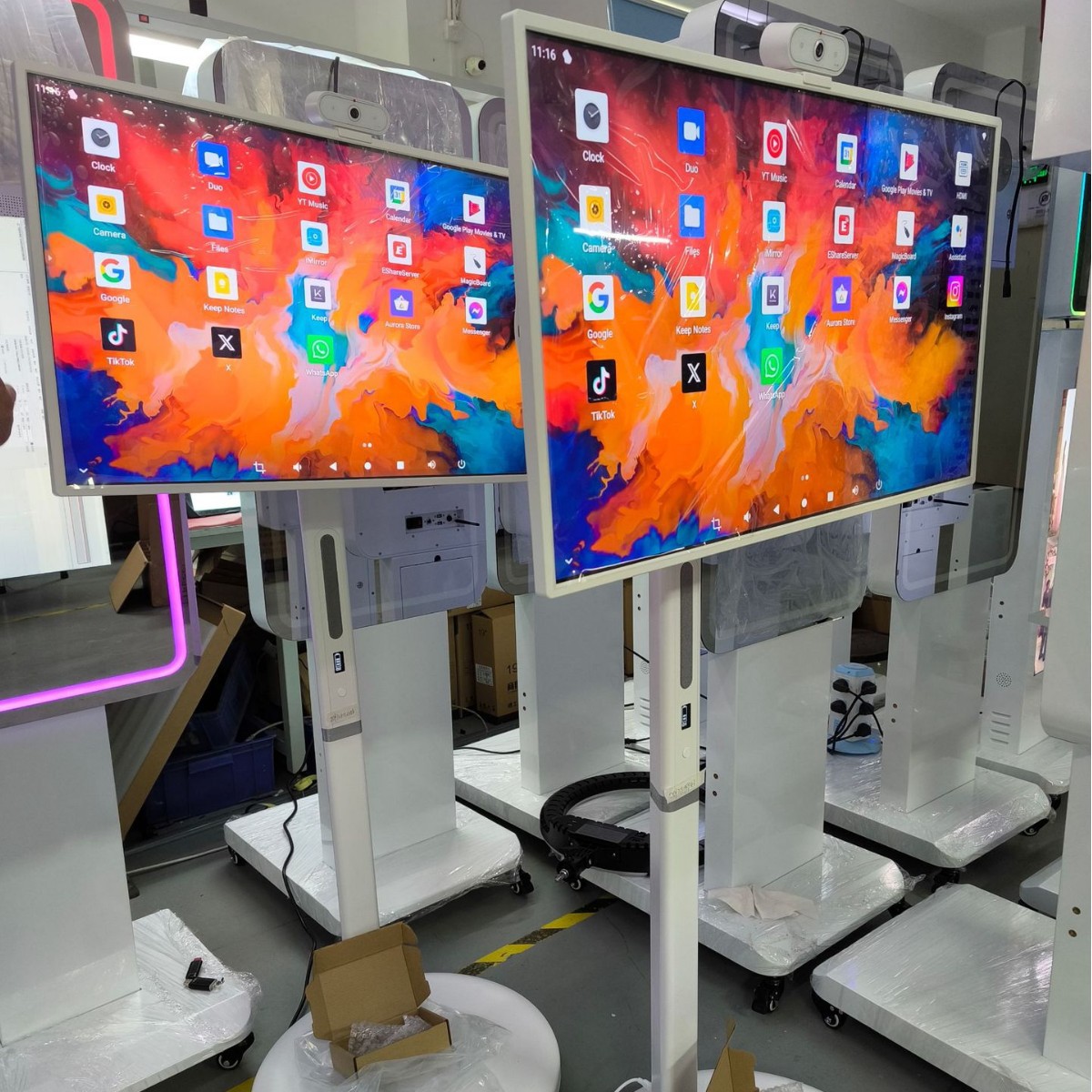 Moving at Home, Online Class Fitness, 32inch Best Friend Machine Leisure and Entertainment, Commercial Lecture, Tea Party