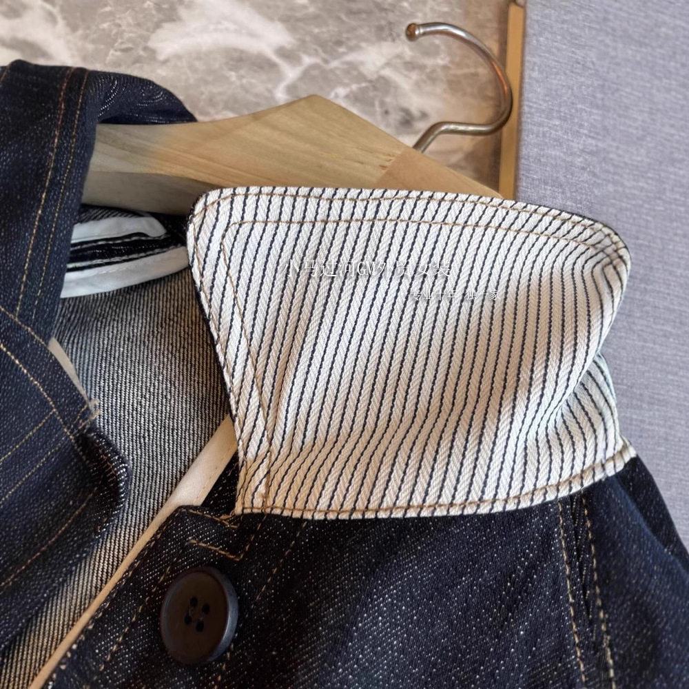 Out of the R list!! Self-retaining, toning small lapel ~ vintage bright line design striped profile Denim coat