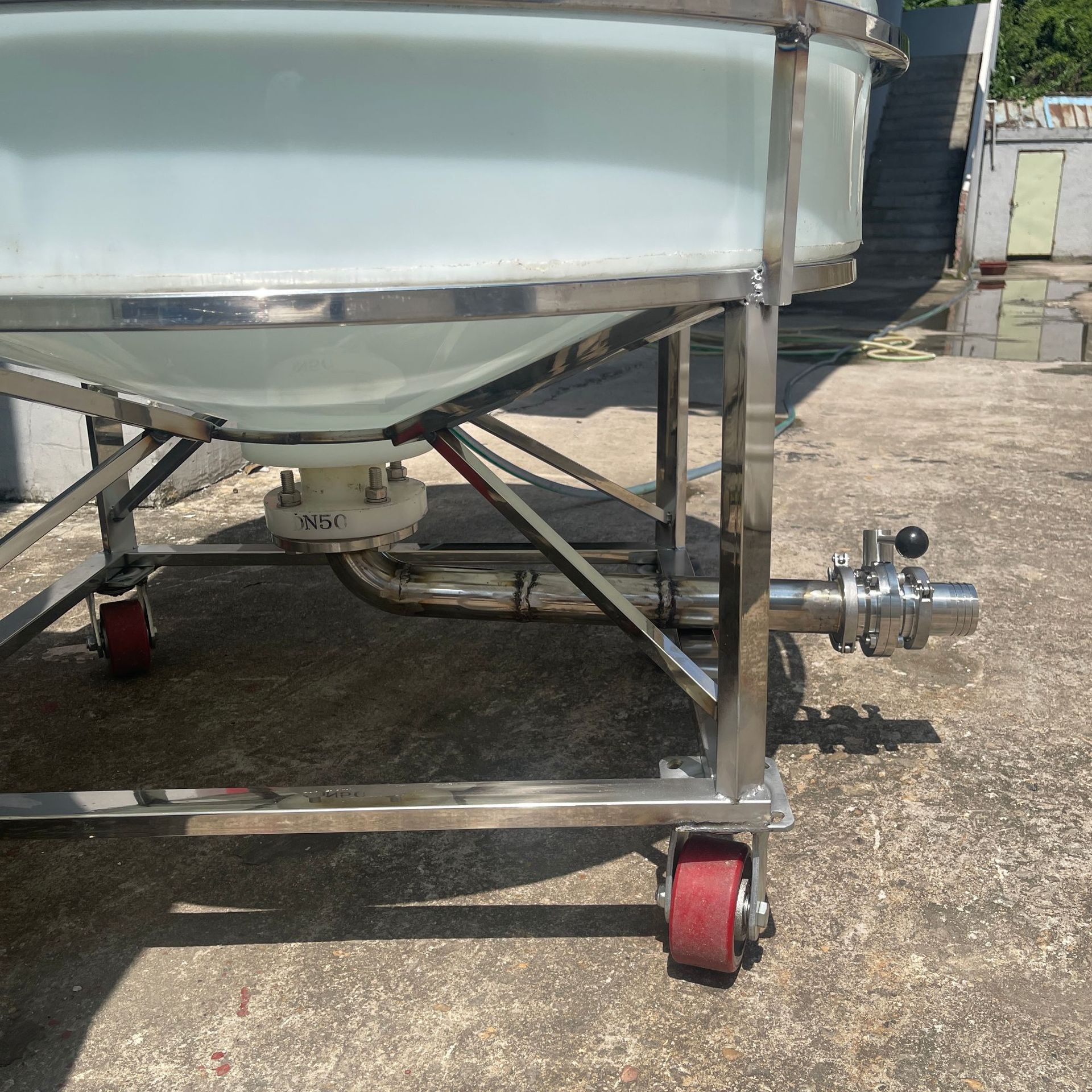 Pe Conical Water Tower Storage Tank Laundry Detergent Mixing Tank Conical Bottom Water-Reducing Agent Storage Tank Cosmetics Liquid Large Capacity