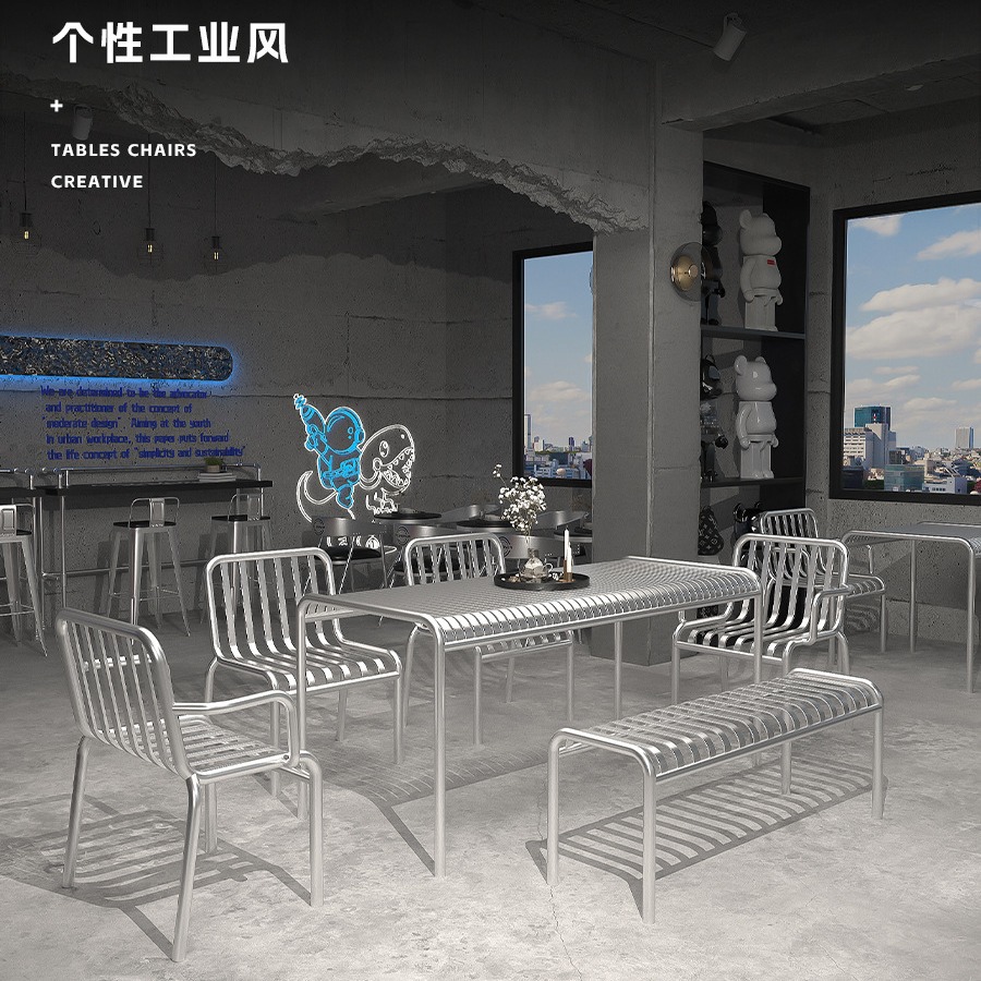 Industrial style creative outdoor courtyard table and chair milk tea shop coffee shop rest area balcony iron outdoor table and chair combination