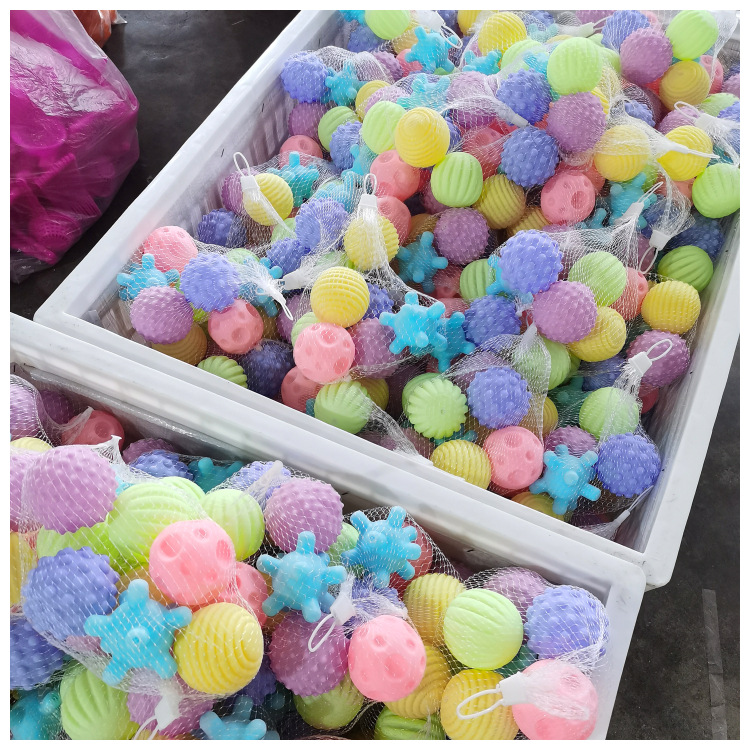 Children's Toys Ball Games Infant Hand Grab Ball Ringing Soft Rubber Water Play Toy Massage Pinch Ringing Can Be Bite