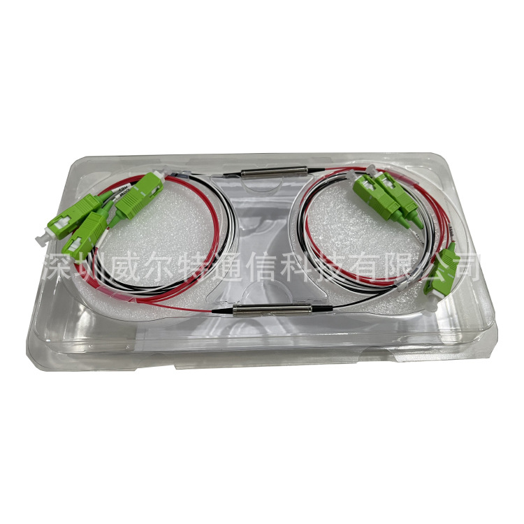 Низкие потери вставки, высокая изоляция Sc Apc интерфейс 1550нм волоконно-оптический фильтр грубый Wdm модуль