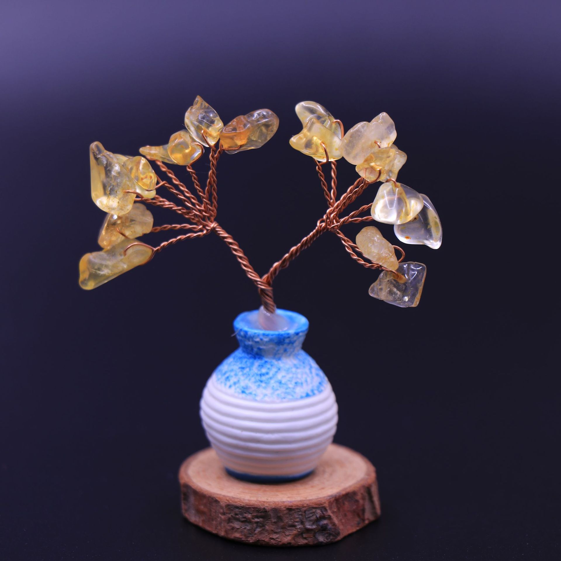 Mini small vase crystal tree cross-border desktop decoration handmade amethyst tree