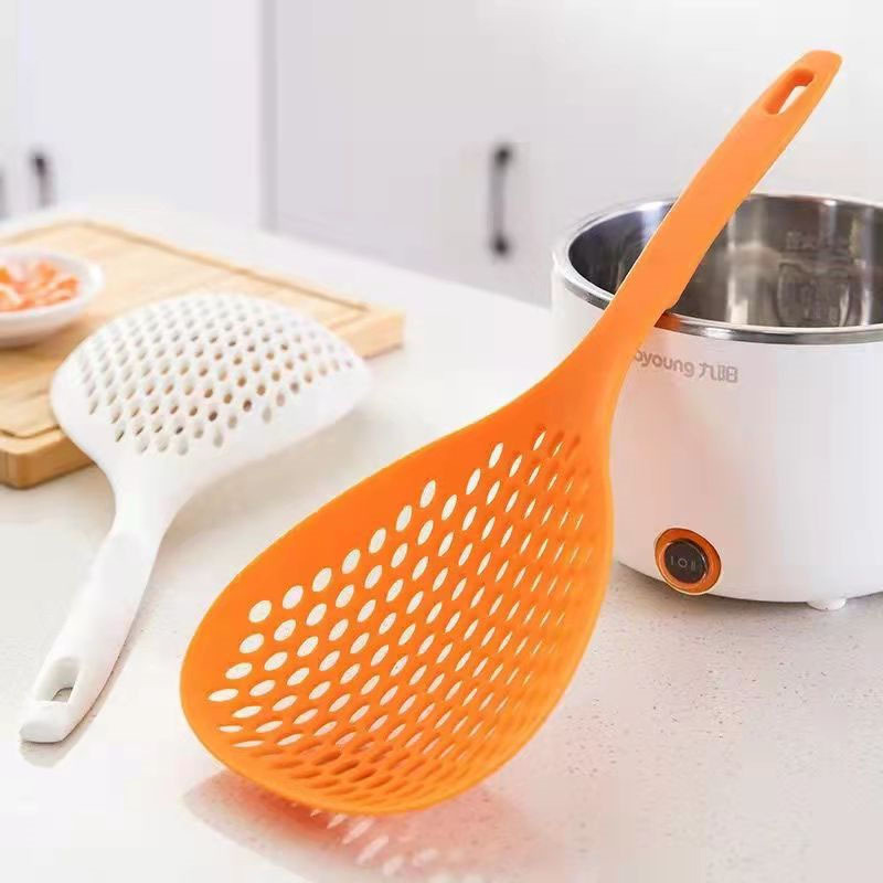 Сито для домашней кухни для лапши пельменей вонтона дренажная ложка с длинной ручкой оптовая продажа