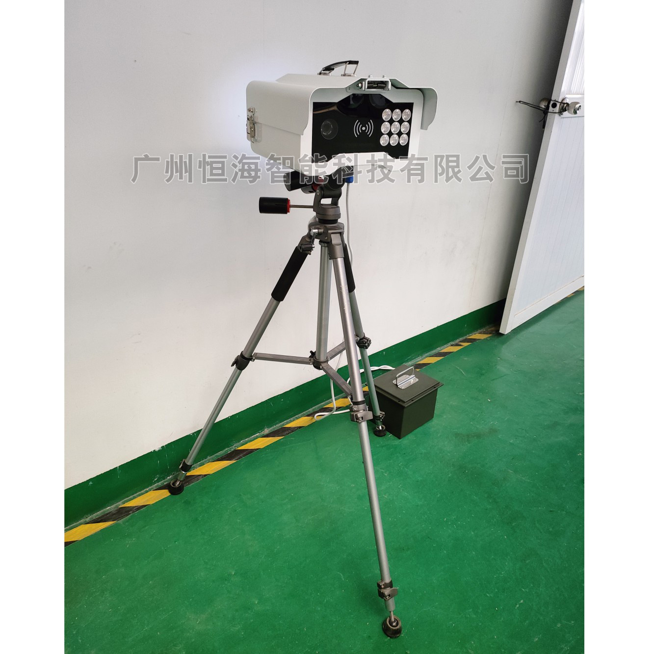 Mobile Radar Speedometer Vehicle Speed Automatic Capture Portable Tripod Capture High-Definition Display