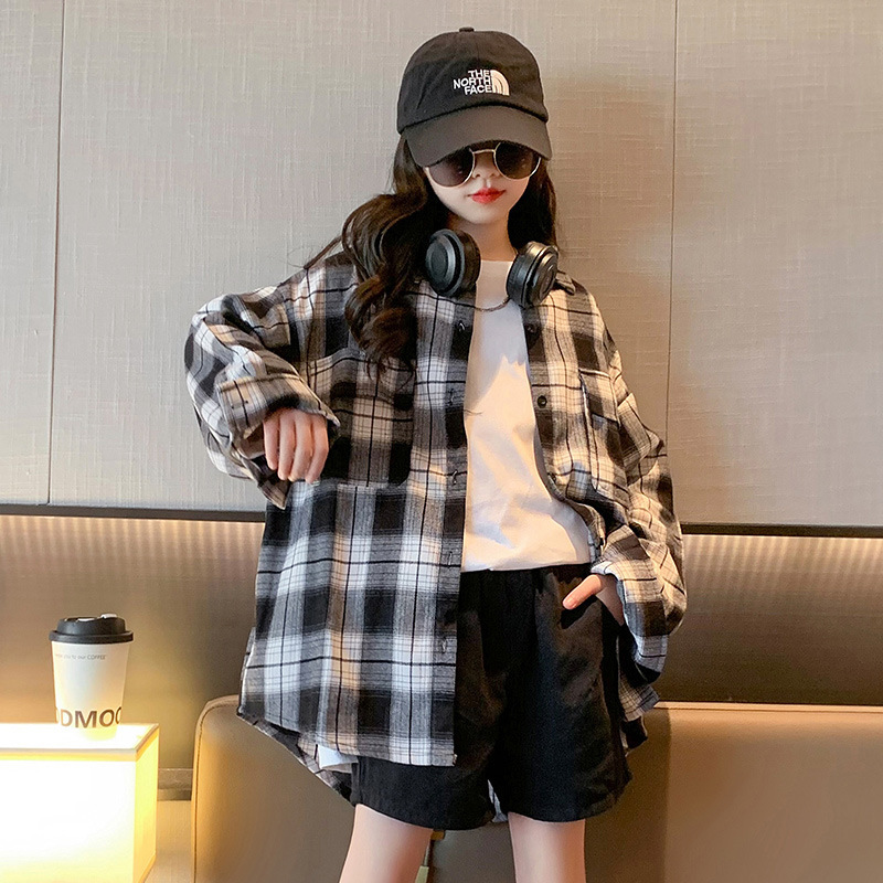 Girls' shirt spring fashionable Korean style plaid shirt 2023 new spring and autumn big children's western style casual plaid shirt