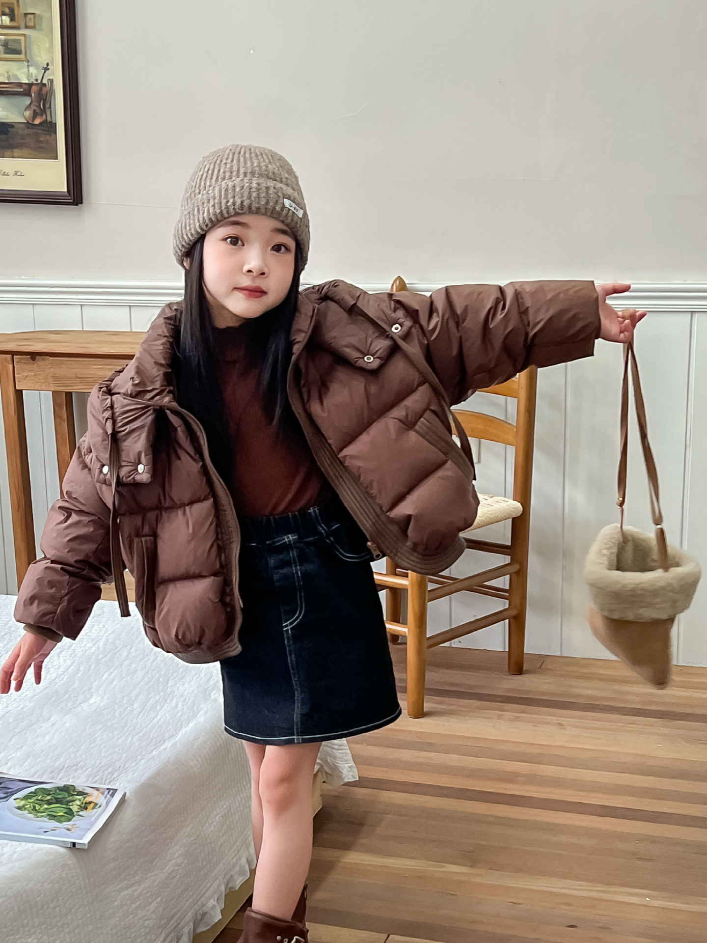 Yishanlian Children's Mid-To-Large Children's down Velvet Jacket for Autumn and Winter, Boys' and Girls' Hooded Short Thickened Warm Coat