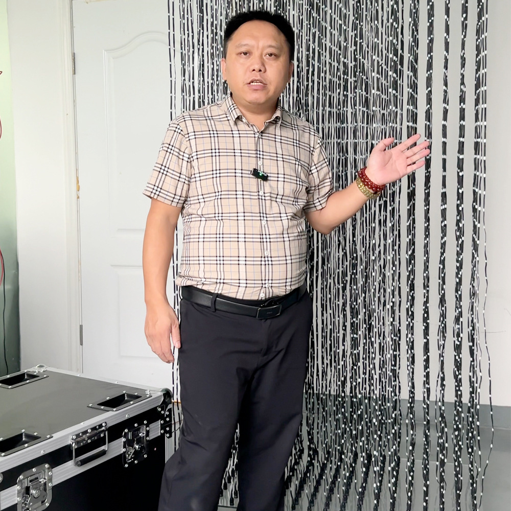 3D Matrix Lamp 2m 3m 4m Td Madrix Control Can Play Various 3D Animations