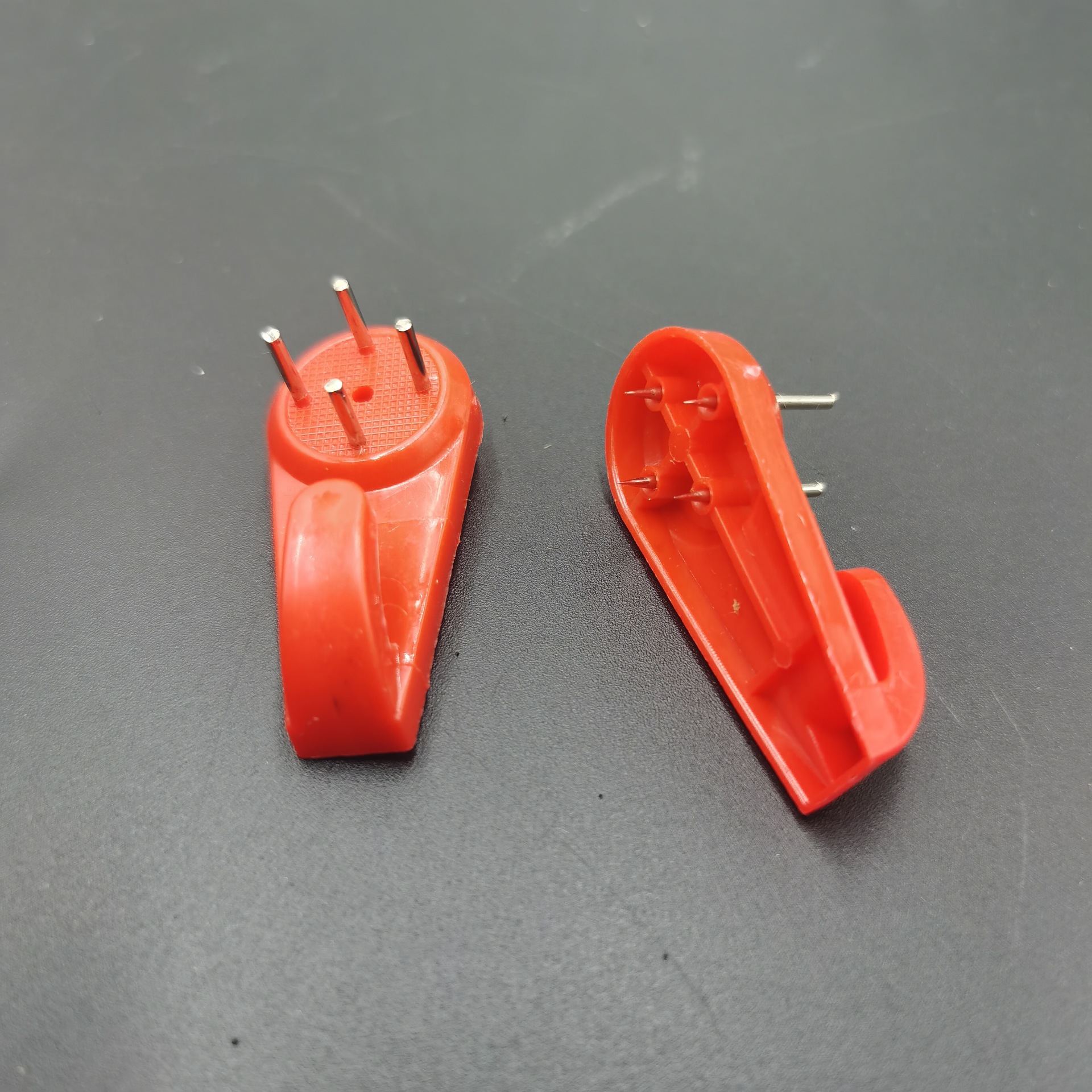 Red festive seamless hook seamless nail invisible wall nail wedding cross stitch photo photo hanging hook photo frame accessories