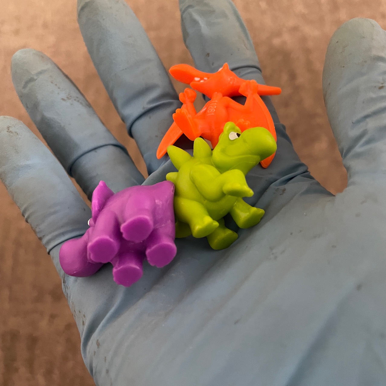 Bulk Small Animal Dinosaur Doll Toy Ornaments