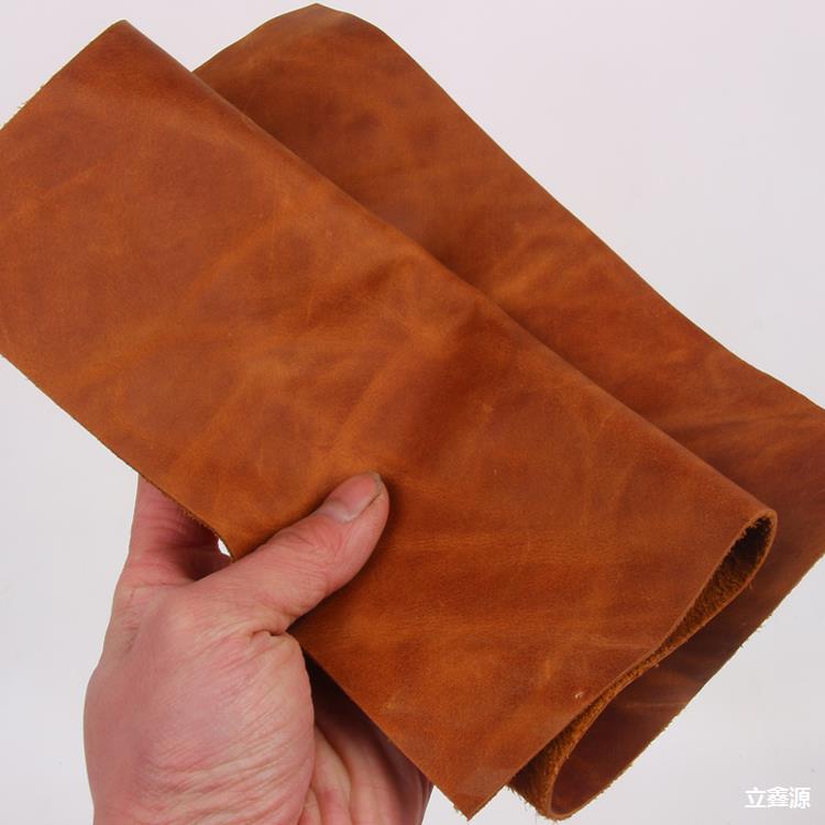 Colorful Soft Whole Cowhide Leather Top Sofa Leather Fabric Genuine Leather Crushed Cowhide Leather Soft Bag Pad